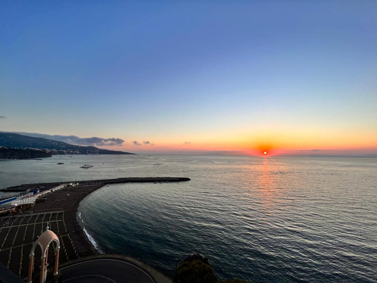 Sorrento Sunset Home Meta Exterior foto